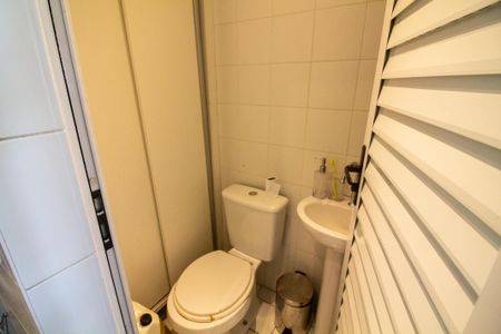 Apartamento à venda com 125m², 3 quartos e 2 vagasBanheiro de Serviço