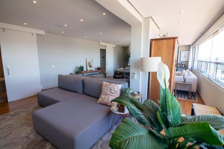 Apartamento à venda com 125m², 3 quartos e 2 vagasSala