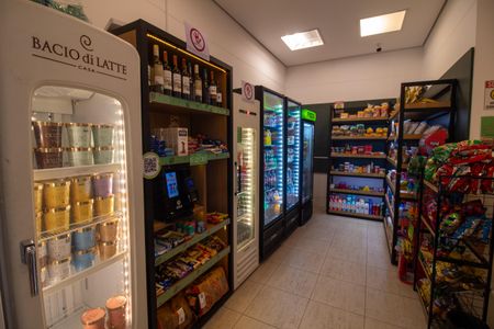 Apartamento à venda com 125m², 3 quartos e 2 vagasÁrea comum - Minimercado