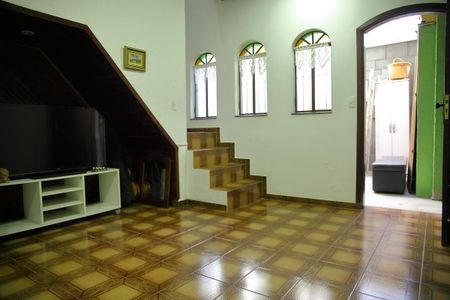 Casa para alugar com 170m², 3 quartos e 3 vagasSala