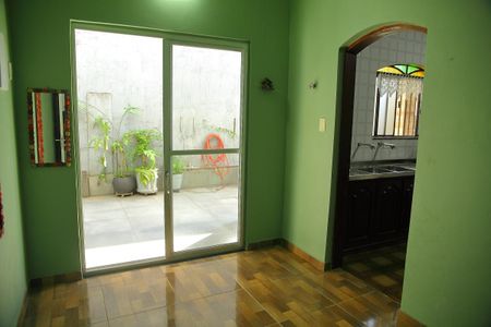 Casa para alugar com 170m², 3 quartos e 3 vagasHall de entrada 