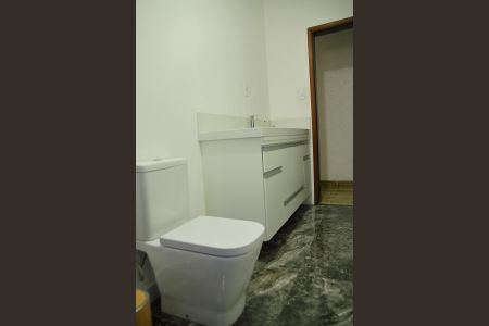 Casa para alugar com 170m², 3 quartos e 3 vagasBanheiro Social 