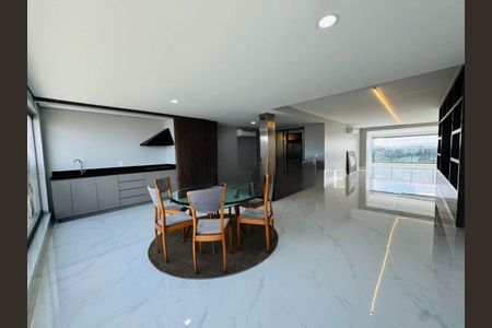 Apartamento à venda com 4 quartos, 330m² em Real Parque, São Paulo