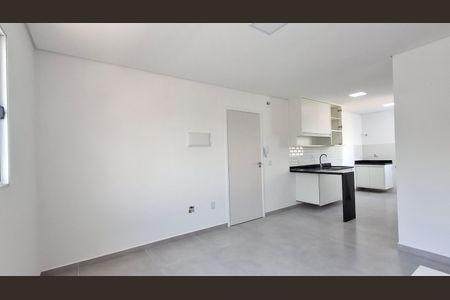 Apartamento para alugar com 45m², 2 quartos e 1 vaga Apartamento para alugar com 45m², 2 quartos e 1 vagaSala