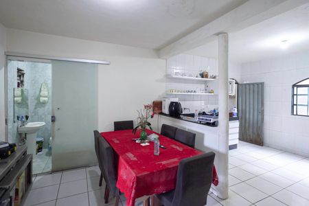 Casa para alugar com 360m², 3 quartos e 4 vagas Casa para alugar com 360m², 3 quartos e 4 vagasCopa