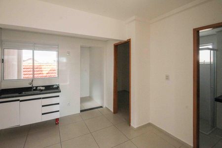 Cozinha de apartamento para alugar com 2 quartos, 40m² em Jardim Vila Formosa, São Paulo
