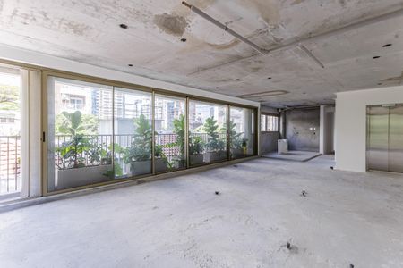 Apartamento à venda com 181m², 3 quartos e 2 vagas Apartamento à venda com 181m², 3 quartos e 2 vagasSala