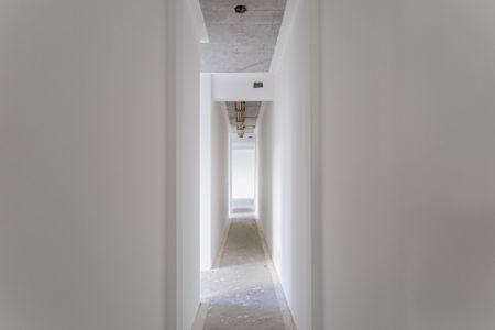 Apartamento à venda com 181m², 3 quartos e 2 vagas Apartamento à venda com 181m², 3 quartos e 2 vagasCorredor