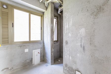 Apartamento à venda com 181m², 3 quartos e 2 vagas Apartamento à venda com 181m², 3 quartos e 2 vagasÁrea de Serviço