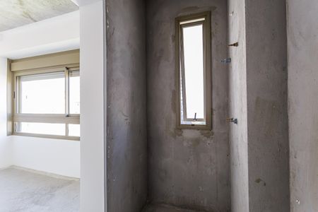 Apartamento à venda com 374m², 3 quartos e 4 vagas Apartamento à venda com 374m², 3 quartos e 4 vagasBanheiro da Suíte 1
