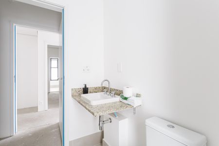 Apartamento à venda com 201m², 4 quartos e 3 vagasBanheiro da Suíte 1