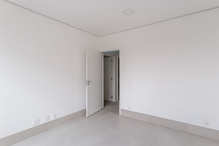 Apartamento à venda com 201m², 4 quartos e 3 vagasVaranda