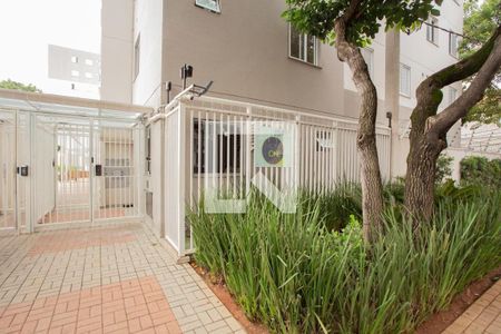 Apartamento para alugar com 38m², 2 quartos e sem vaga Apartamento para alugar com 38m², 2 quartos e sem vagaFachada