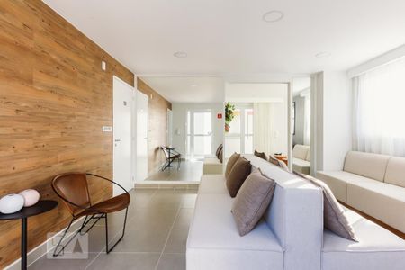 Apartamento para alugar com 38m², 2 quartos e sem vaga Apartamento para alugar com 38m², 2 quartos e sem vagaÁrea comum - Salão de festas