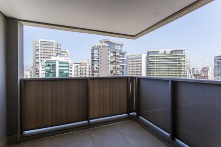Apartamento à venda com 61m², 1 quarto e 1 vaga Apartamento à venda com 61m², 1 quarto e 1 vagaVaranda