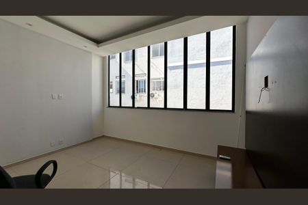 Apartamento à venda com 250m², 4 quartos e 2 vagas Apartamento à venda com 250m², 4 quartos e 2 vagasQuarto 1