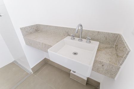 Apartamento à venda com 61m², 1 quarto e 1 vaga Apartamento à venda com 61m², 1 quarto e 1 vagaBanheiro