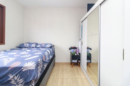 Casa à venda com 210m², 3 quartos e 2 vagas Casa à venda com 210m², 3 quartos e 2 vagasQuarto 2