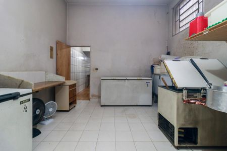 Casa à venda com 210m², 3 quartos e 2 vagas Casa à venda com 210m², 3 quartos e 2 vagasEdícula