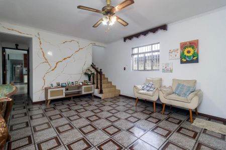 Sala de casa à venda com 3 quartos, 210m² em Jardim Iracema, São Paulo