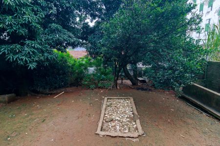 Casa à venda com 210m², 3 quartos e 2 vagas Casa à venda com 210m², 3 quartos e 2 vagasQuintal