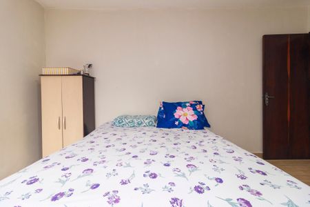 Casa à venda com 210m², 3 quartos e 2 vagas Casa à venda com 210m², 3 quartos e 2 vagasQuarto 1