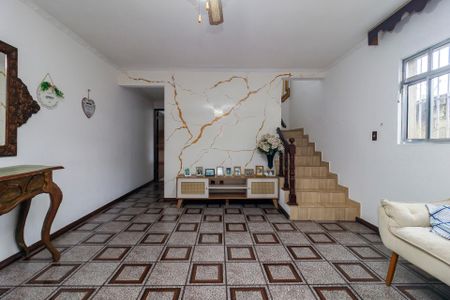 Sala de casa à venda com 3 quartos, 210m² em Jardim Iracema, São Paulo
