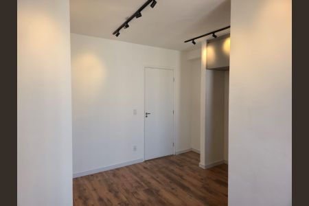 Apartamento à venda com 42m², 2 quartos e 1 vaga Apartamento à venda com 42m², 2 quartos e 1 vagaSala