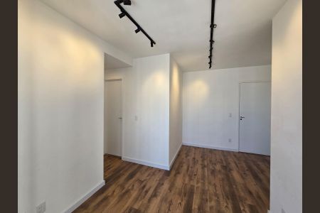 Apartamento à venda com 42m², 2 quartos e 1 vaga Apartamento à venda com 42m², 2 quartos e 1 vagaSala