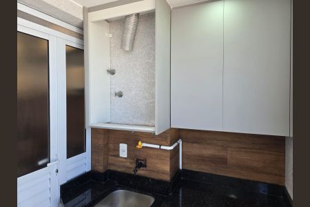 Apartamento à venda com 42m², 2 quartos e 1 vaga Apartamento à venda com 42m², 2 quartos e 1 vagaÁrea de Serviço