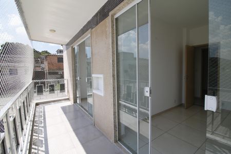 Apartamento à venda com 93m², 3 quartos e 1 vagaVaranda