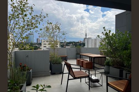 Apartamento à venda com 27m², 1 quarto e sem vaga Apartamento à venda com 27m², 1 quarto e sem vagaCobertura