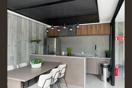 Apartamento à venda com 27m², 1 quarto e sem vaga Apartamento à venda com 27m², 1 quarto e sem vagaÁrea comum - Salão de festas