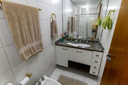 Apartamento para alugar com 101m², 3 quartos e 2 vagasBanheiro da Suíte