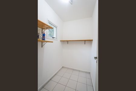 Apartamento para alugar com 101m², 3 quartos e 2 vagas Apartamento para alugar com 101m², 3 quartos e 2 vagasQuarto de Serviço