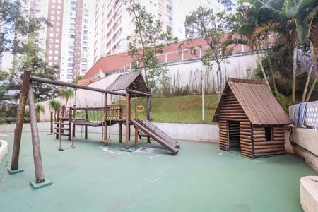 Apartamento para alugar com 101m², 3 quartos e 2 vagas Apartamento para alugar com 101m², 3 quartos e 2 vagasÁrea comum - Playground