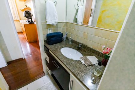 Apartamento para alugar com 101m², 3 quartos e 2 vagasBanheiro Corredor