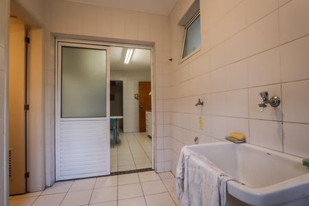 Apartamento para alugar com 101m², 3 quartos e 2 vagas Apartamento para alugar com 101m², 3 quartos e 2 vagasÁrea de Serviço