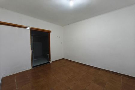 Casa à venda com 387m², 2 quartos e 7 vagas Casa à venda com 387m², 2 quartos e 7 vagasQuarto Suíte
