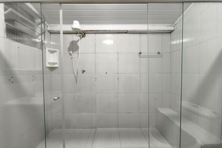 Banheiro Suíte de casa à venda com 2 quartos, 387m² em Jardim Yeda, Campinas