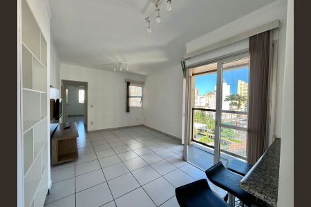 Sala de apartamento para alugar com 1 quarto, 51m² em Centro, Campinas