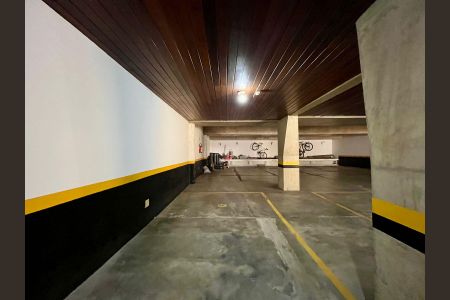 Apartamento para alugar com 51m², 1 quarto e 1 vaga Apartamento para alugar com 51m², 1 quarto e 1 vagaGaragem