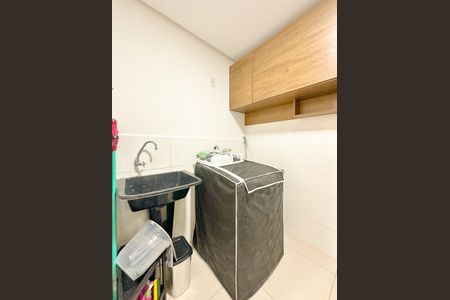 Apartamento para alugar com 75m², 2 quartos e 1 vagaLavanderia (Torneira)