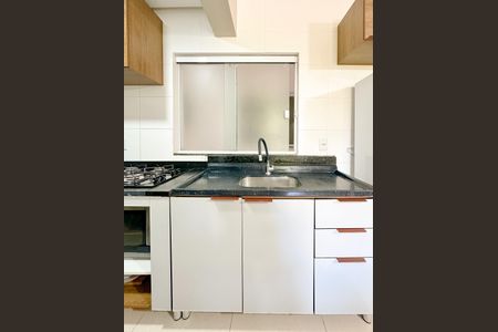 Apartamento para alugar com 75m², 2 quartos e 1 vagaCozinha