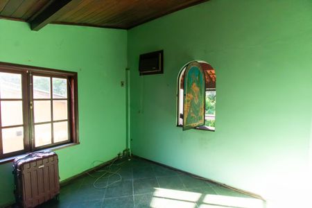 Casa de condomínio à venda com 256m², 4 quartos e 4 vagas Casa de condomínio à venda com 256m², 4 quartos e 4 vagasQuarto 3