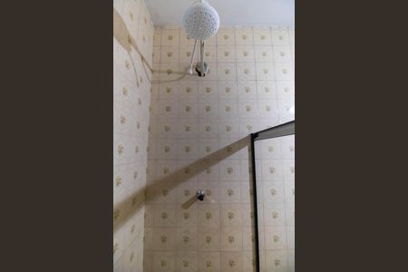 Casa de condomínio à venda com 256m², 4 quartos e 4 vagas Casa de condomínio à venda com 256m², 4 quartos e 4 vagasBanheiro