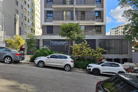 Apartamento à venda com 28m², 1 quarto e sem vaga Apartamento à venda com 28m², 1 quarto e sem vagaFachada