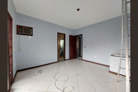 Casa à venda com 4 quartos, 134m² em Serra Grande, Niterói