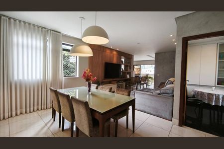 Apartamento à venda com 4 quartos, 213m² em União, Belo Horizonte