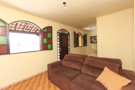 Casa para alugar com 212m², 3 quartos e 1 vaga